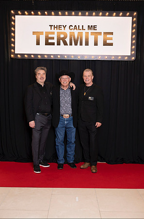 20251018_termiteWatkins_stepRepeat_011