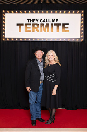 20251018_termiteWatkins_stepRepeat_018