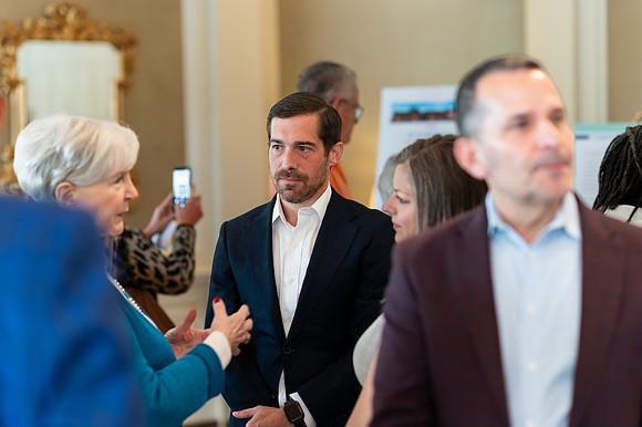 11192025_HaloHouse_Luncheon_ROCC_0018