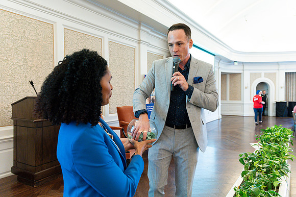 11192025_HaloHouse_Luncheon_ROCC_0143