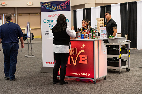 20221027_TXA_Conference_613