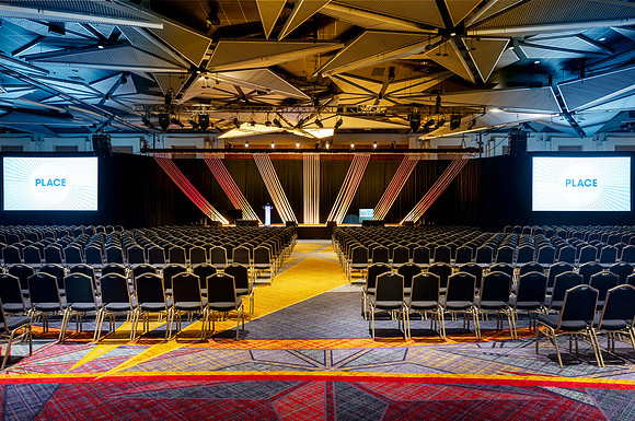 KeynoteStage01_1